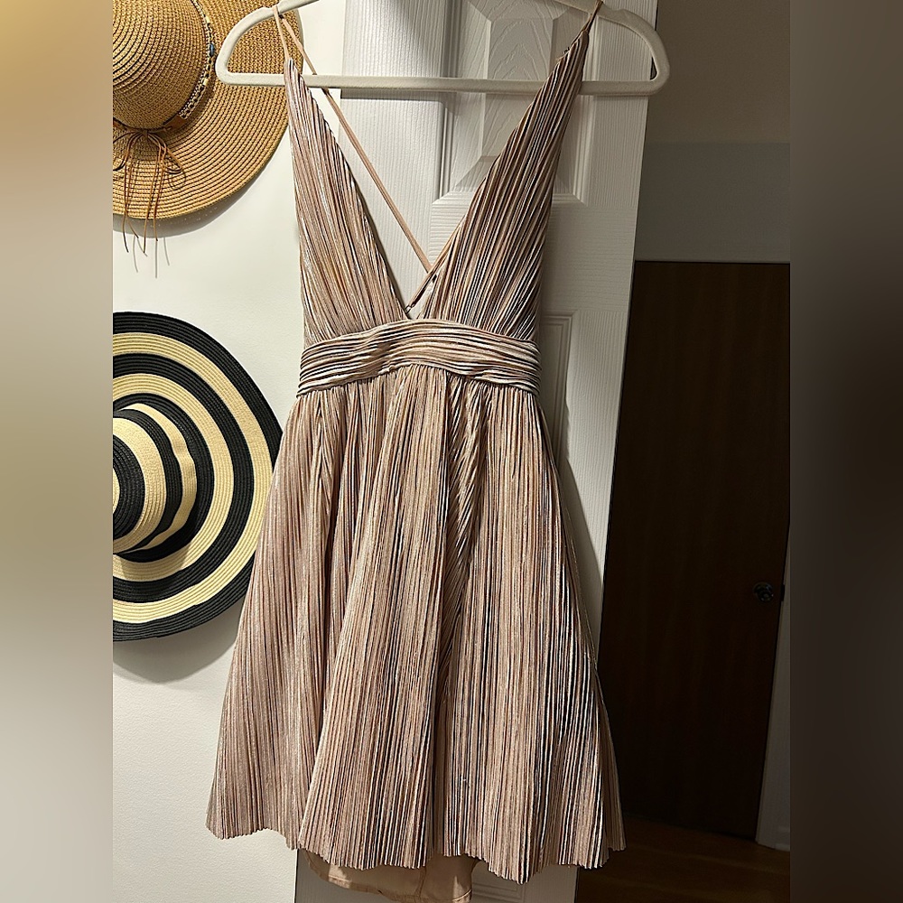 Luxxel pleaded dress